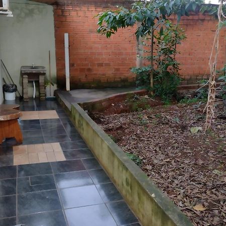 Liart Hospedajes Puerto Iguazú Extérieur photo